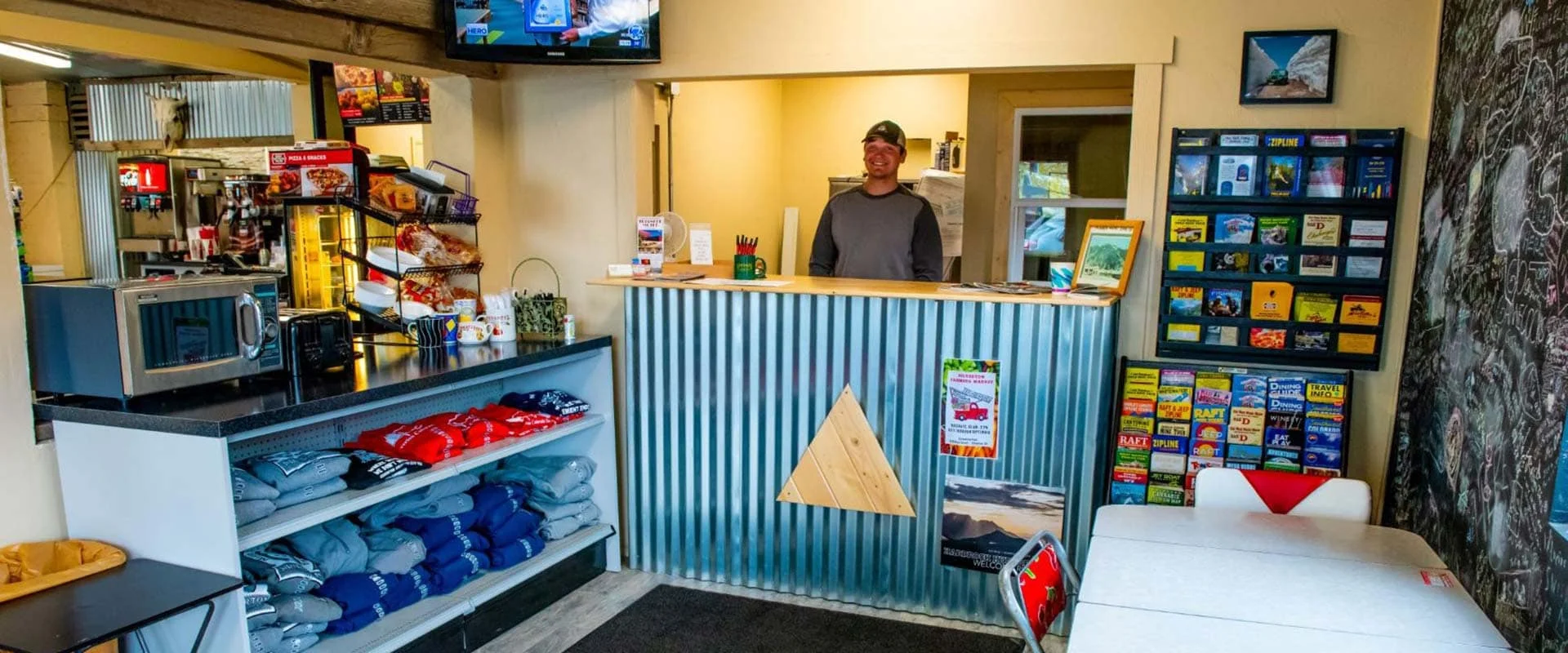A Silverton Landmark — Triangle Motel